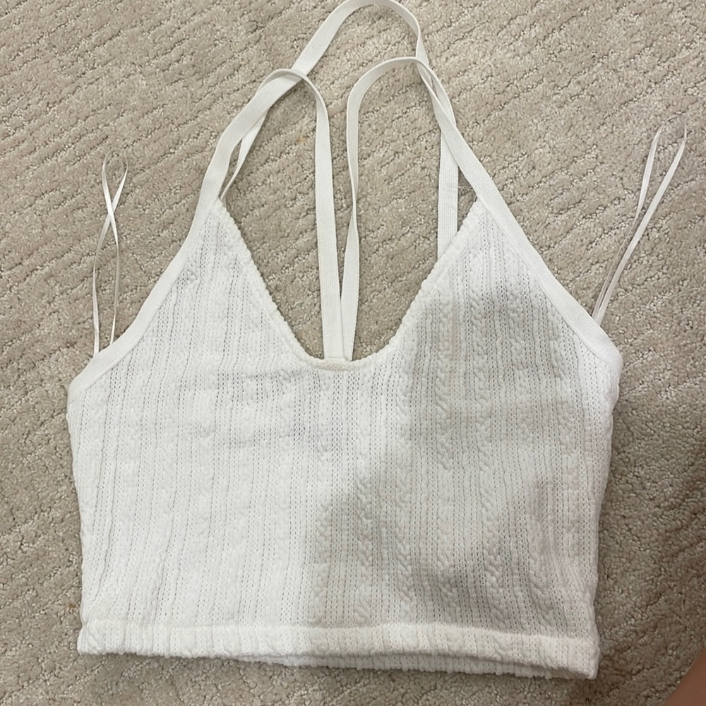 white zara crochet top